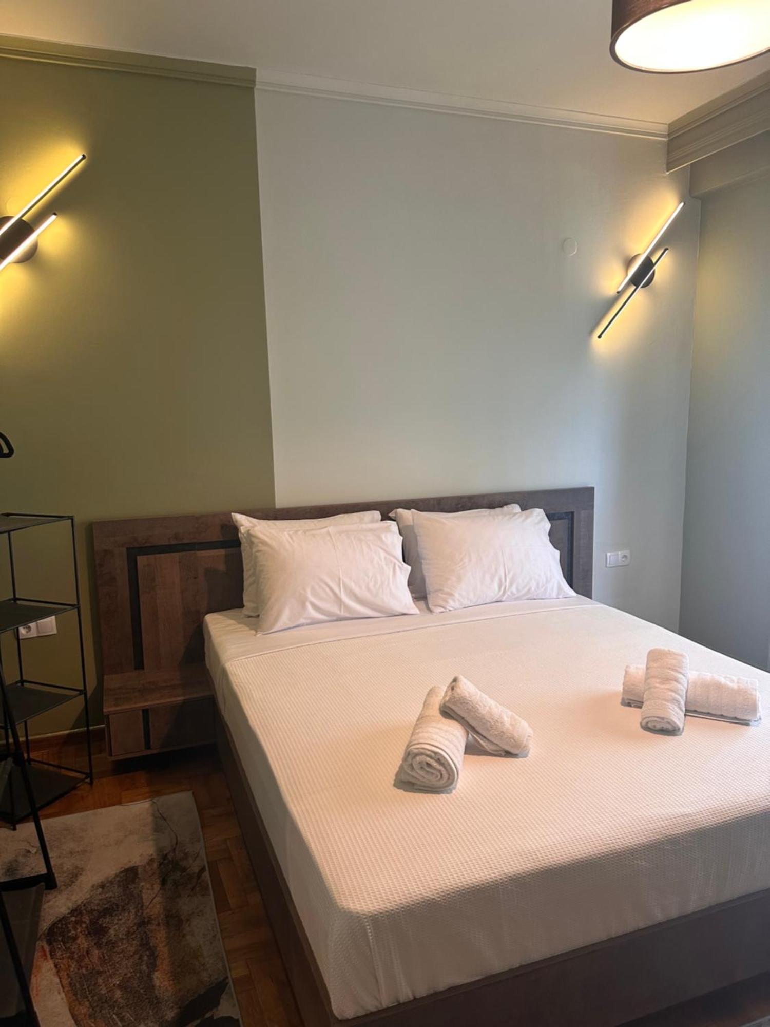 Emerald Suite Luxury Apartment In Thessaloniki Exterior photo
