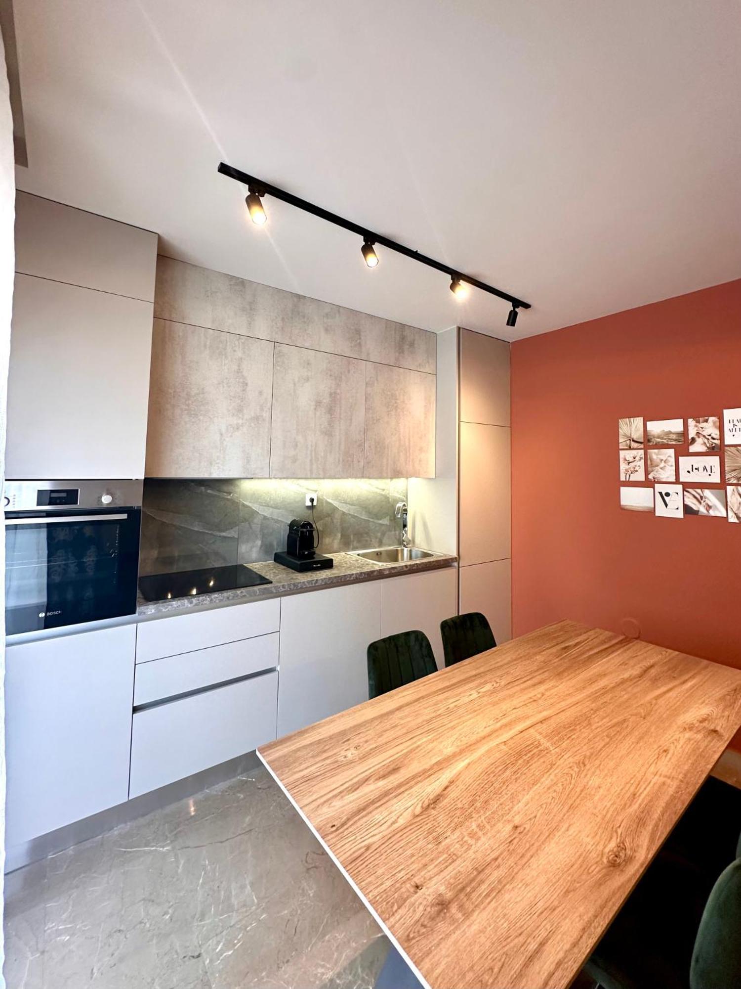 Emerald Suite Luxury Apartment In Thessaloniki Exterior photo